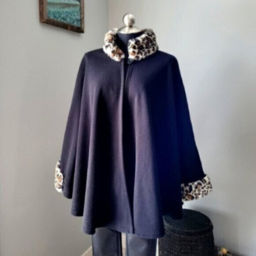 Cejon Fleece Faux Fur Poncho Cape Sz S/M